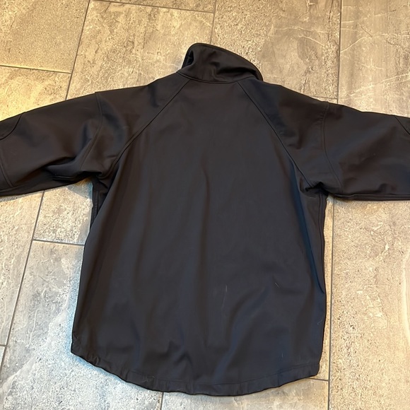 Red ledge Shell Jacket - Picture 7 of 8